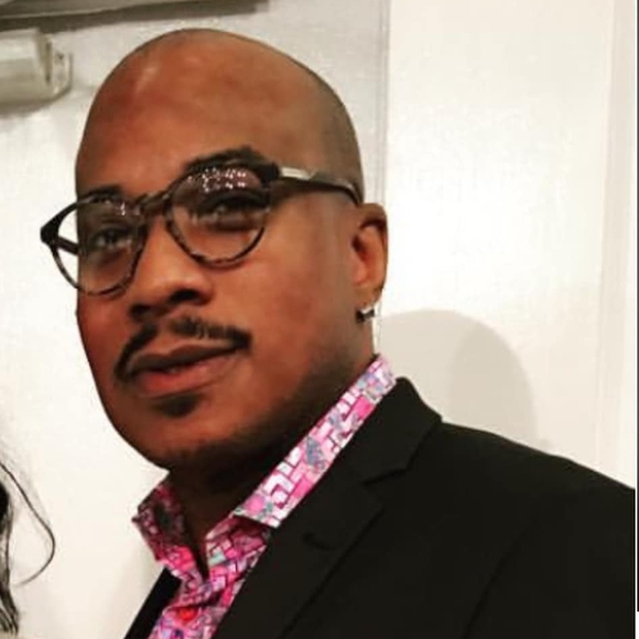 Meet your Posher, Alverrick - Picture 1 of 1